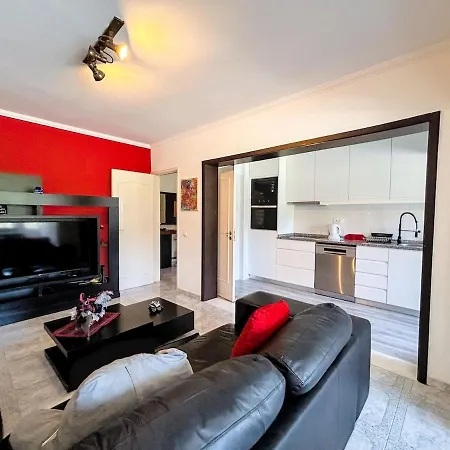 Hu2i - In&out Apartmán Carcavelos (Lisbon)