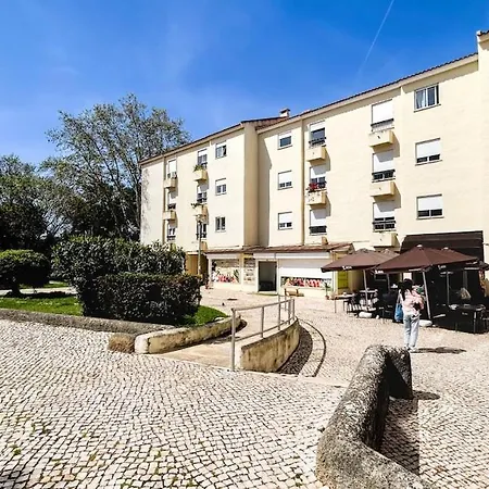 Hu2i - In&out Apartmán Carcavelos (Lisbon)